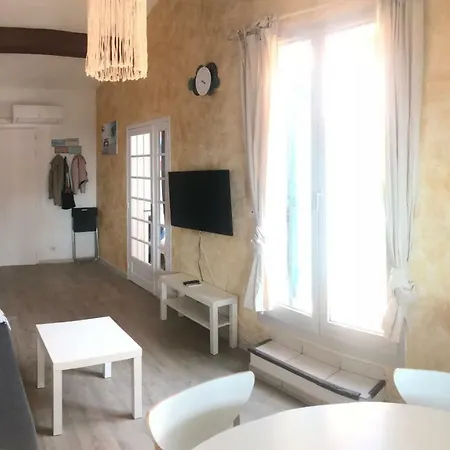 Lägenhet Idapart.510 Vuemer, Decore, Sanary-sur-mer, Plage